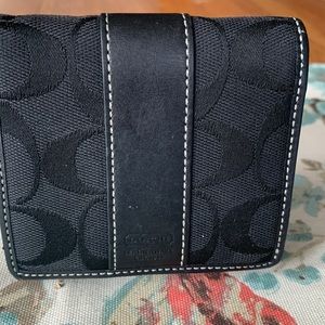 Coach Signature Trifold Canvas/leather Wallet